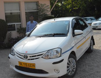 BMW CAr on Rent